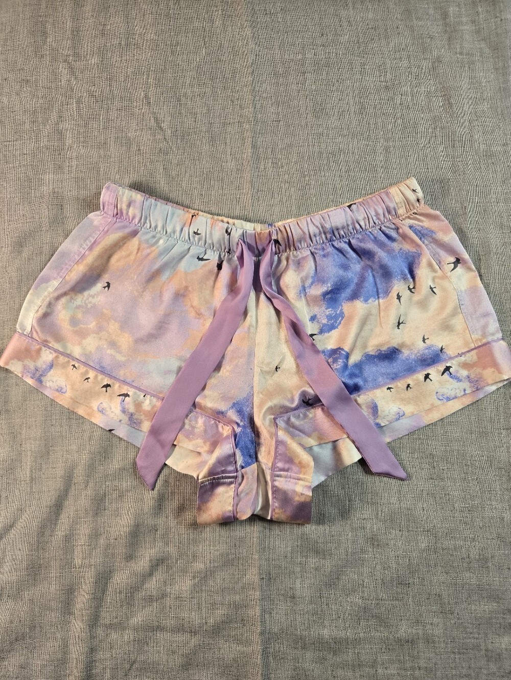 Victoria's Secret Satin Pajama Shorts Pastel Cloud Swallow Bird Print Small S